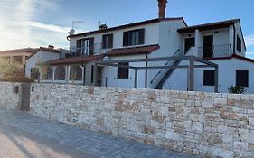 Apartments & Room Piutti